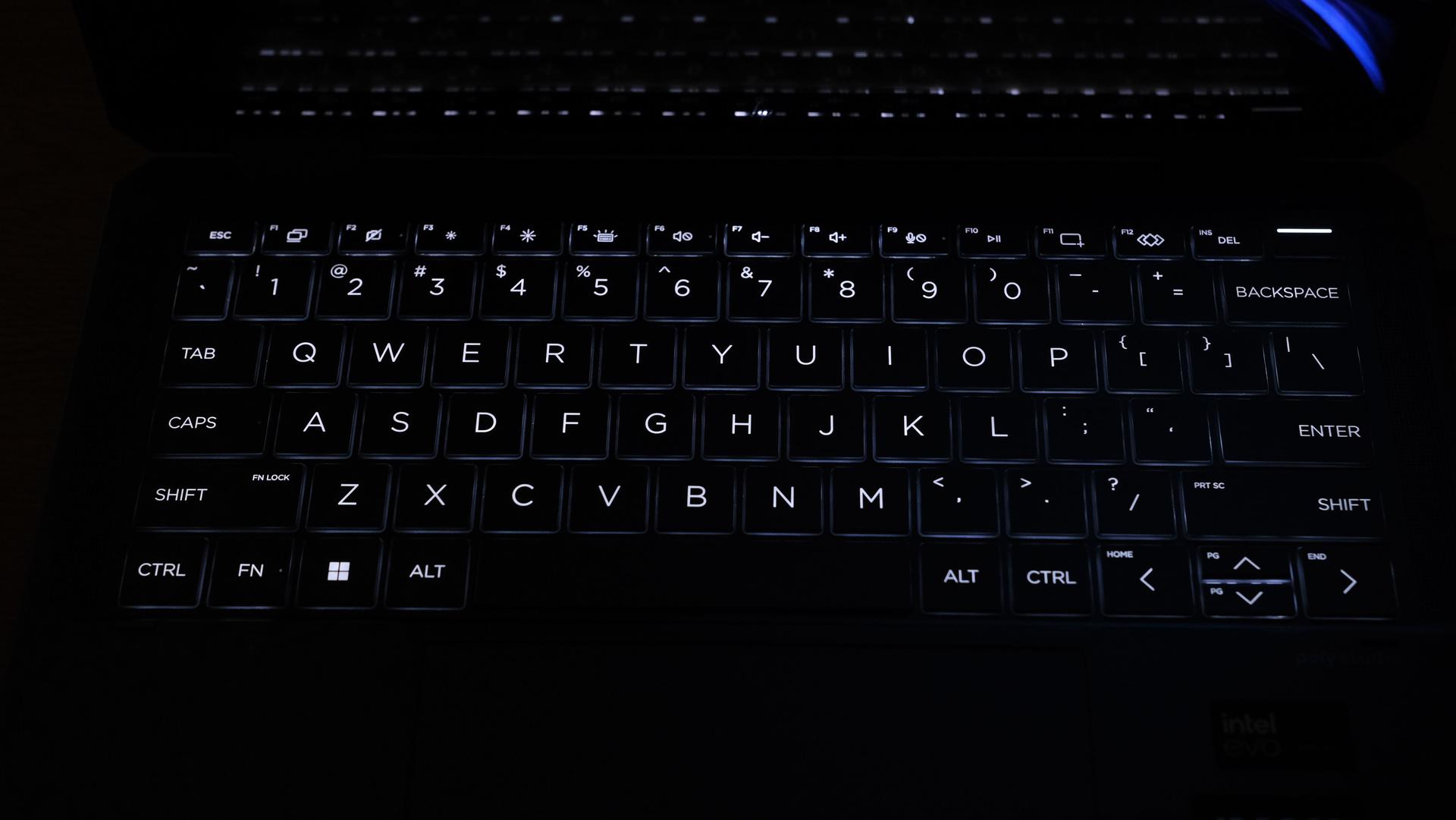 HP Spectre 14 keyboard backlight